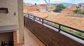 Dpto centrico, balcon y vistas, WiFi, Netflix, 4pax - Image 5