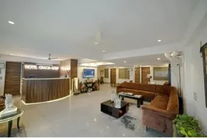 FabHotel Gracia Golf - Image 3