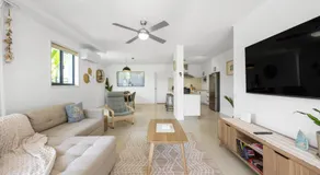 Salad Days -Beachfront & Pet Friendly - Image 2