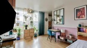 Stunning studio with terrace at the gates of Paris - Image 2
