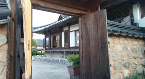 Bonghwa Hanok Old House Pension - Image 5