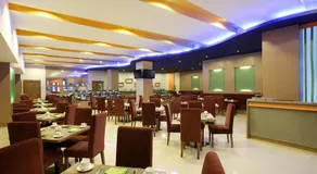 Hotel Santika Palu - Image 5