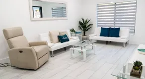 Luxury Retreat 3B ,2Ba POOL , Coral Gables Center - Image 5