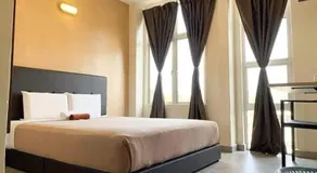 Dramayu Hotel - Image 1