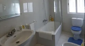 Apartamento de 4 habitaciones en el Centro de Monforte - Image 2