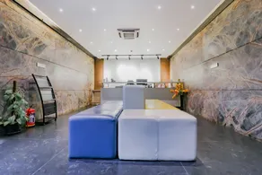 Hotel O Langford Suites - Image 2
