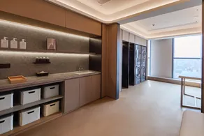 Ji Hotel Yinchuan Railway Station Nongken Building - Image 4