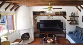 Sandorini Villa for Rent - Image 2