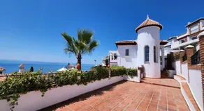 Moderna e spaziosa villa indipendente con piscina privata, aria condizionata, wi-fi gratuito - Image 3