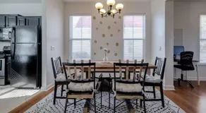 Honey, I’m Home near Savannah - Seen on HGTV - Image 4
