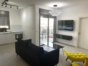 Great apartment in Holon - Image 4