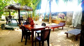 Star Rest Surf Camp Arugambay - Image 3