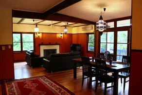 Exotic Forest's Edge Sanctuary - Healesville - Image 2
