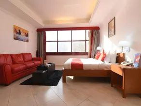 Mirage Hotel - Image 2
