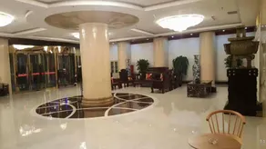 Pai Hotel (Yulin railway station college store) - Image 2