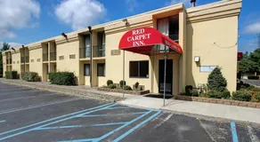 Americas Best Value Inn Hotel - Image 3