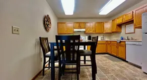 Cozy 2 Bedroom Paired Home in Middletown, OH - Image 3