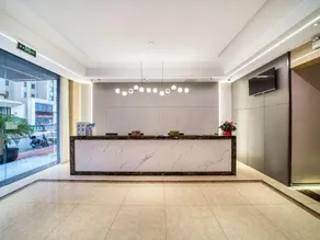 Galaxy Four Seasons City Hotel - Image 4