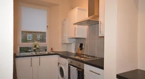 Wallace Apartment - Image 2