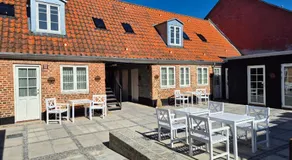 Jacobs Hotel - Image 5