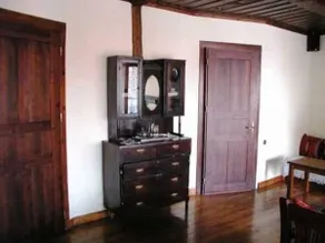 Varosi Guesthouse - Image 4