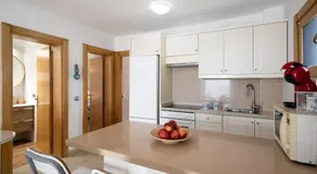 Maison avec terrasse, internet haut débit et barbecue | Vue mer - Image 4