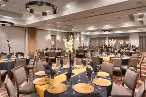 Courtyard by Marriott Albuquerque - Image 5