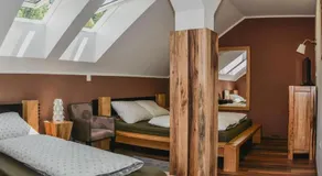 Ta Fabrika Restavracija,pizzerija in prenočišča - Image 2