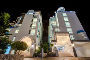 Costa Beach Residence and Jacuzzi - Image 5