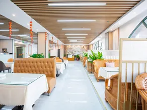 Gemei Hotel (Danzhou Summer Square Branch) - Image 3