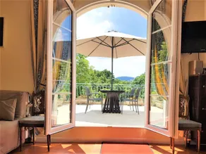 B&B with charm, quiet, kitchen, sw pool. - Image 2
