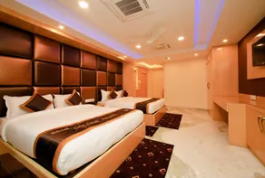 Hotel Golden Palace - Image 2