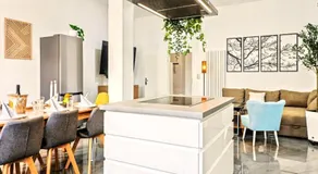 Scandi Loft für bis zu 12, Whirlpool, Sauna, Gaming, Nordstadt - Image 5