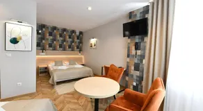 Hotel Polonia - Image 2