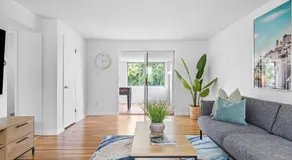 Modern and Spacious House Pittsburgh - Image 2