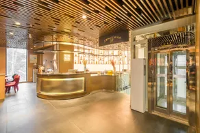 Joyous Hotel - Image 2