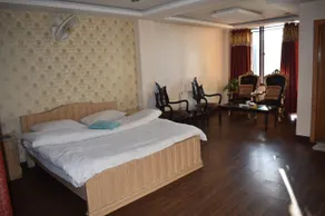 Hotel Faran Murree - Image 2