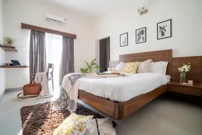 Private Abode at peaceful Location - Image 2