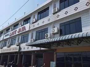 Hotel Laut Jaya Tanjung Pinang RedPartner - Image 3