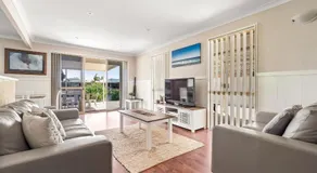 Canal viewPrivate JettyFamily-Pet Friendly - Image 3