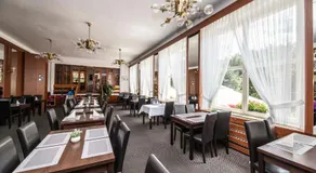 Parkhotel Skalní město - Image 2