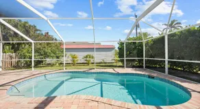 Superb Holiday Villa with a Pool in Bonita Springs - Image 4