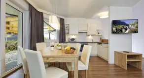 Alpendiamond Ski in & Bike Out apartments Top 200, 400 & penthouse 600 - Image 3