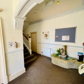 Lyndene Holiday Apartments - Image 3
