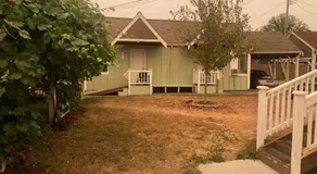 Elma Lodge and Suites - Image 4