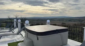 Danelis Hotel - Image 5