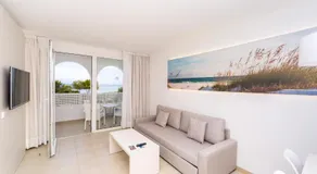 Apartamentos Globales Lord Nelson - Image 2