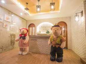 Empire Villa Hotel - Image 3