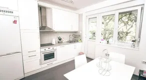 Square Vanilla Apartments - Image 3