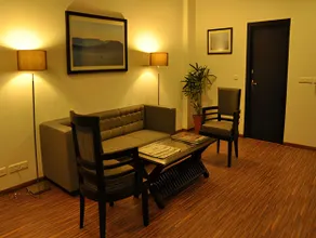 Hotel LIV INN - Image 2